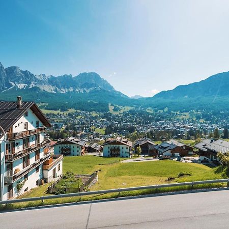 Chalet Socrepes - Dolomiti Skyline Cortina dʼAmpezzo Exterior foto